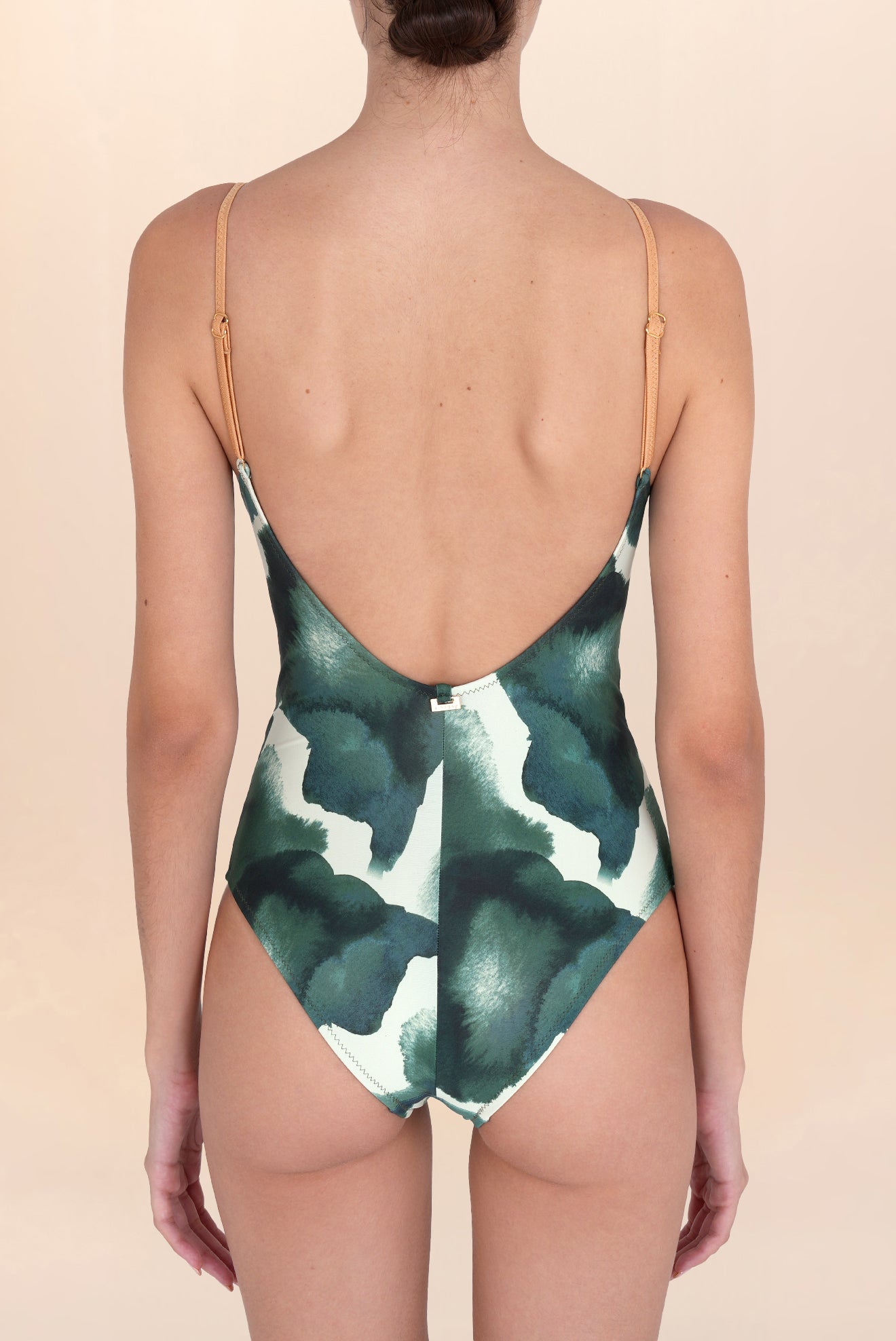 Entero Escote Trenzado Cluis