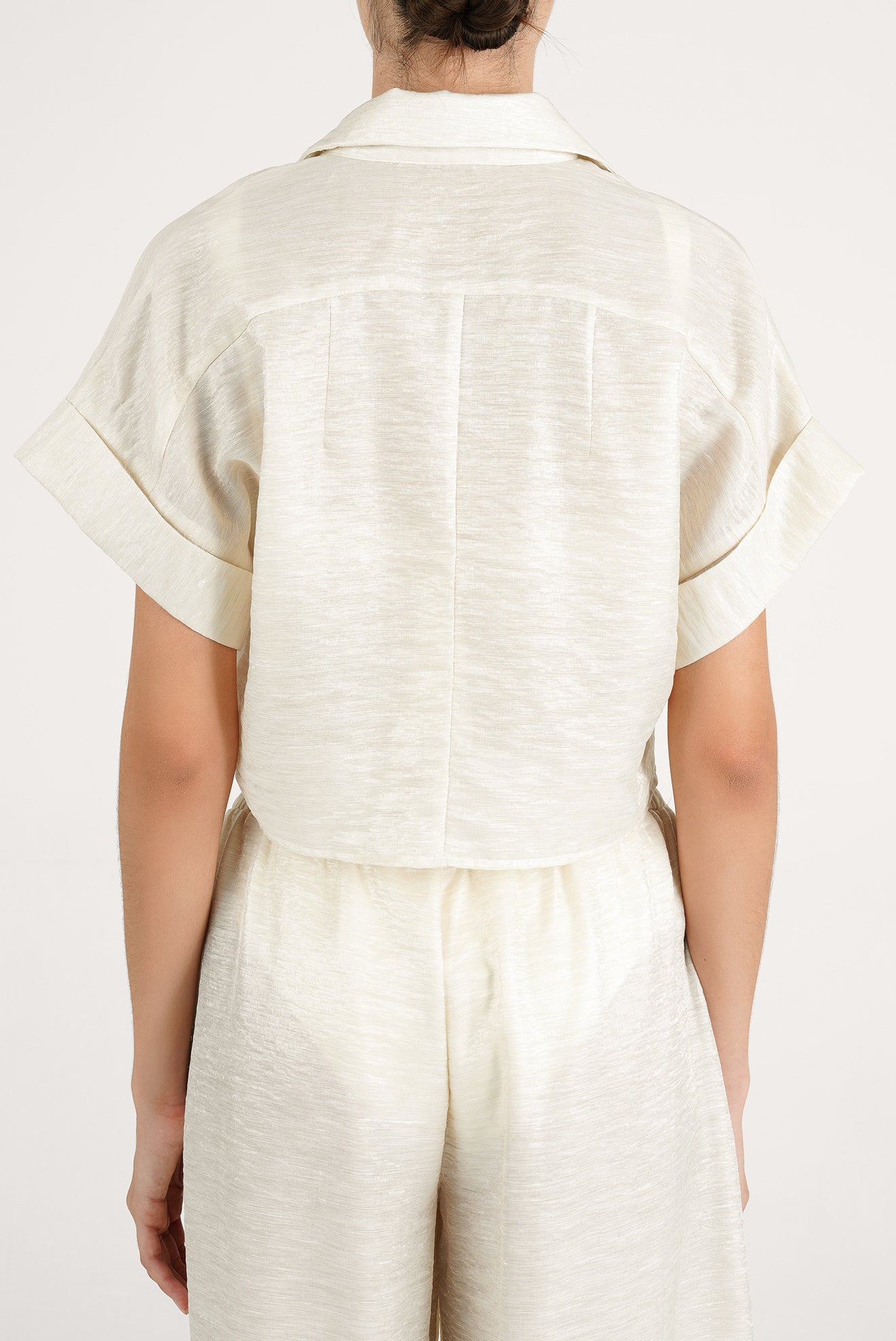 Camisa Crop Ilhabella Shine Crema