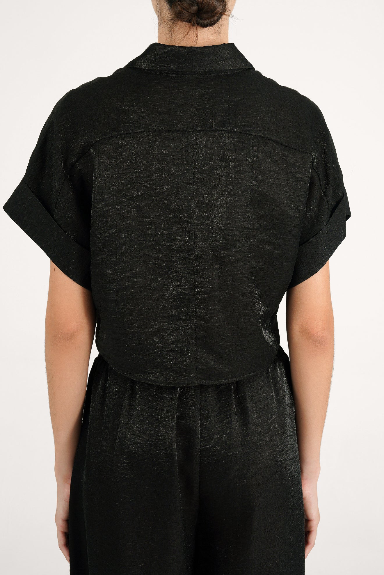 Camisa Crop Ilhabella Shine Negro