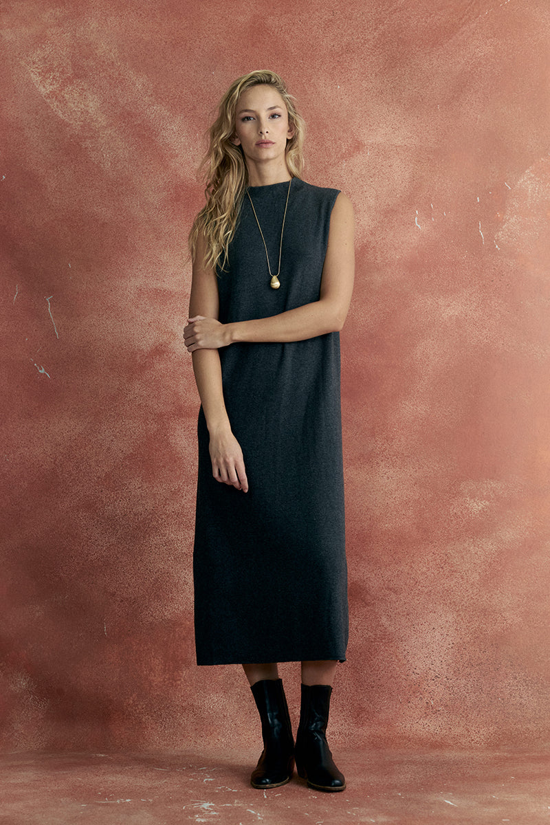 Vestido Bern sin Mangas Gris