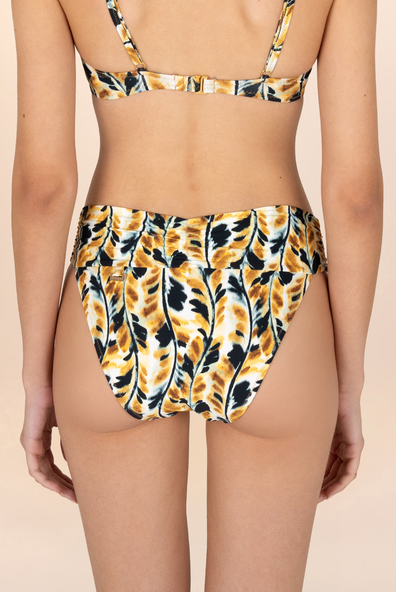 Calzón Faja Cruzada Suno