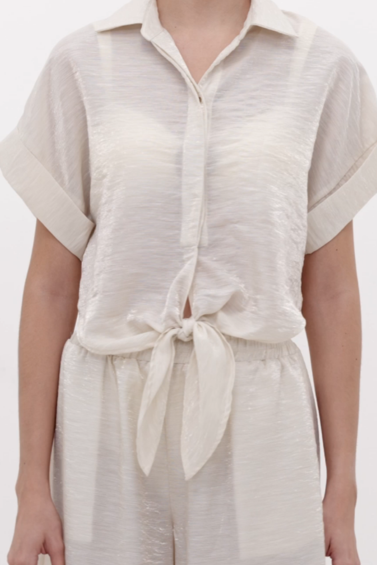 Camisa Crop Ilhabella Shine Crema