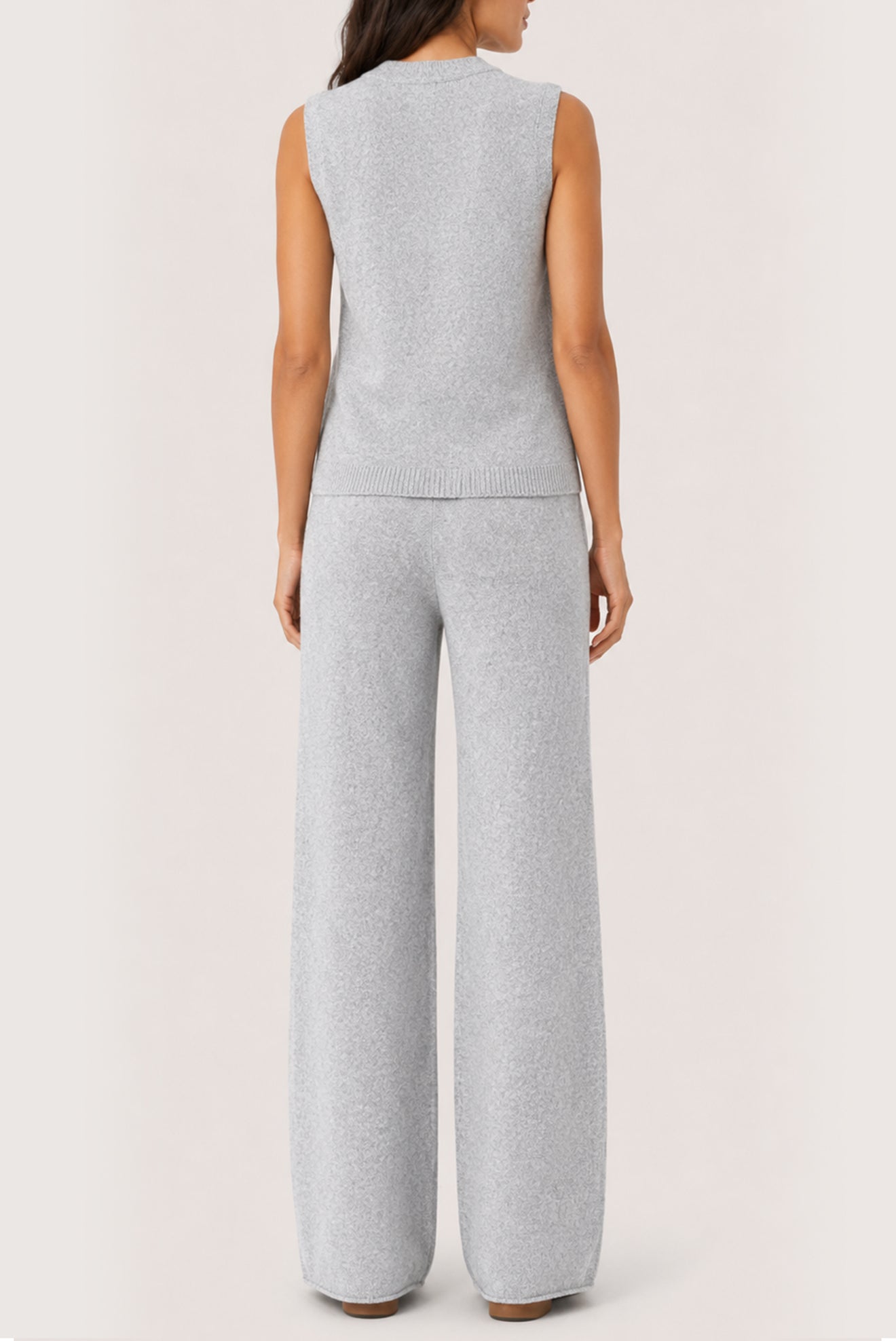 CONJUNTO GRIS LAELIA