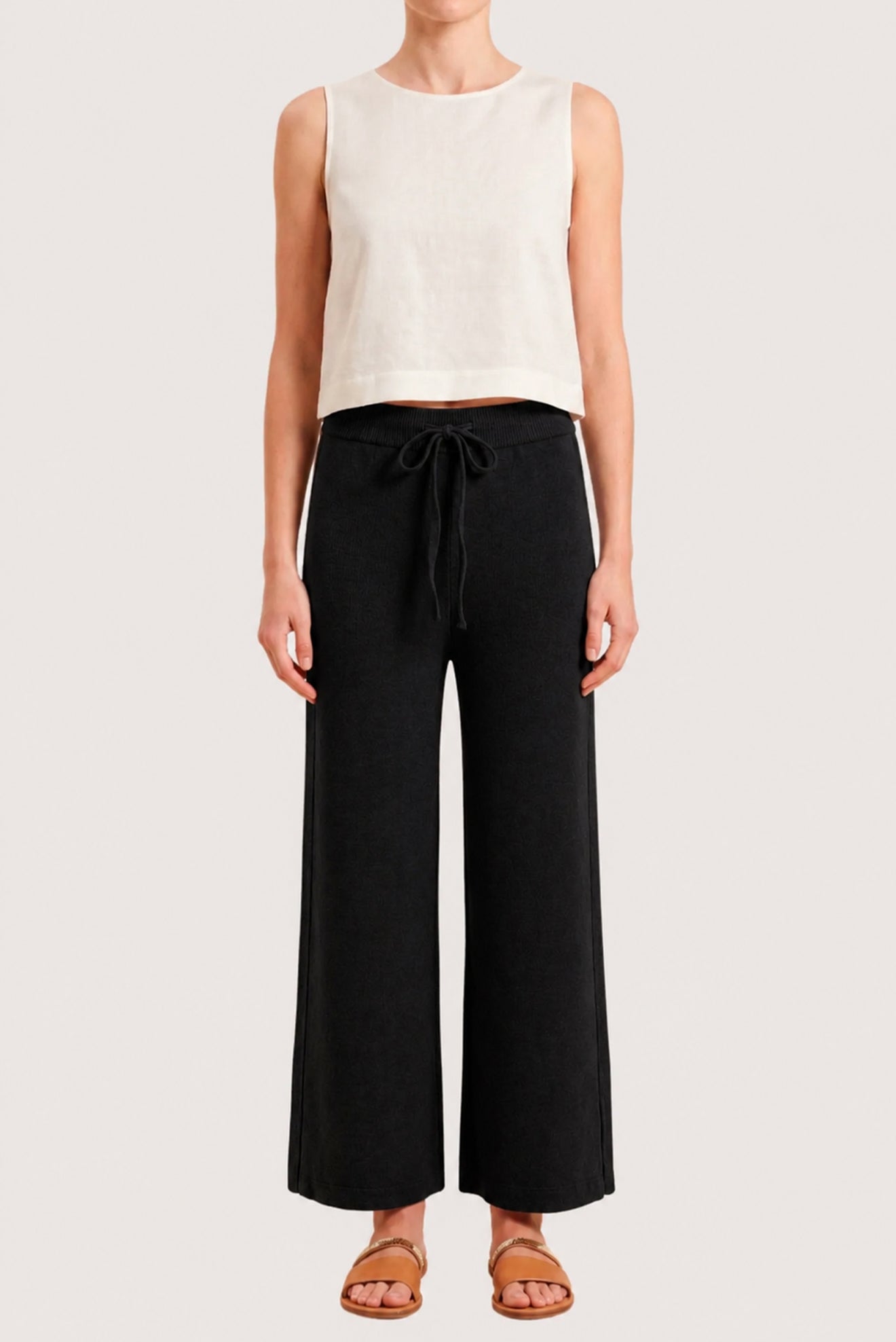 LIS BLACK PANTS