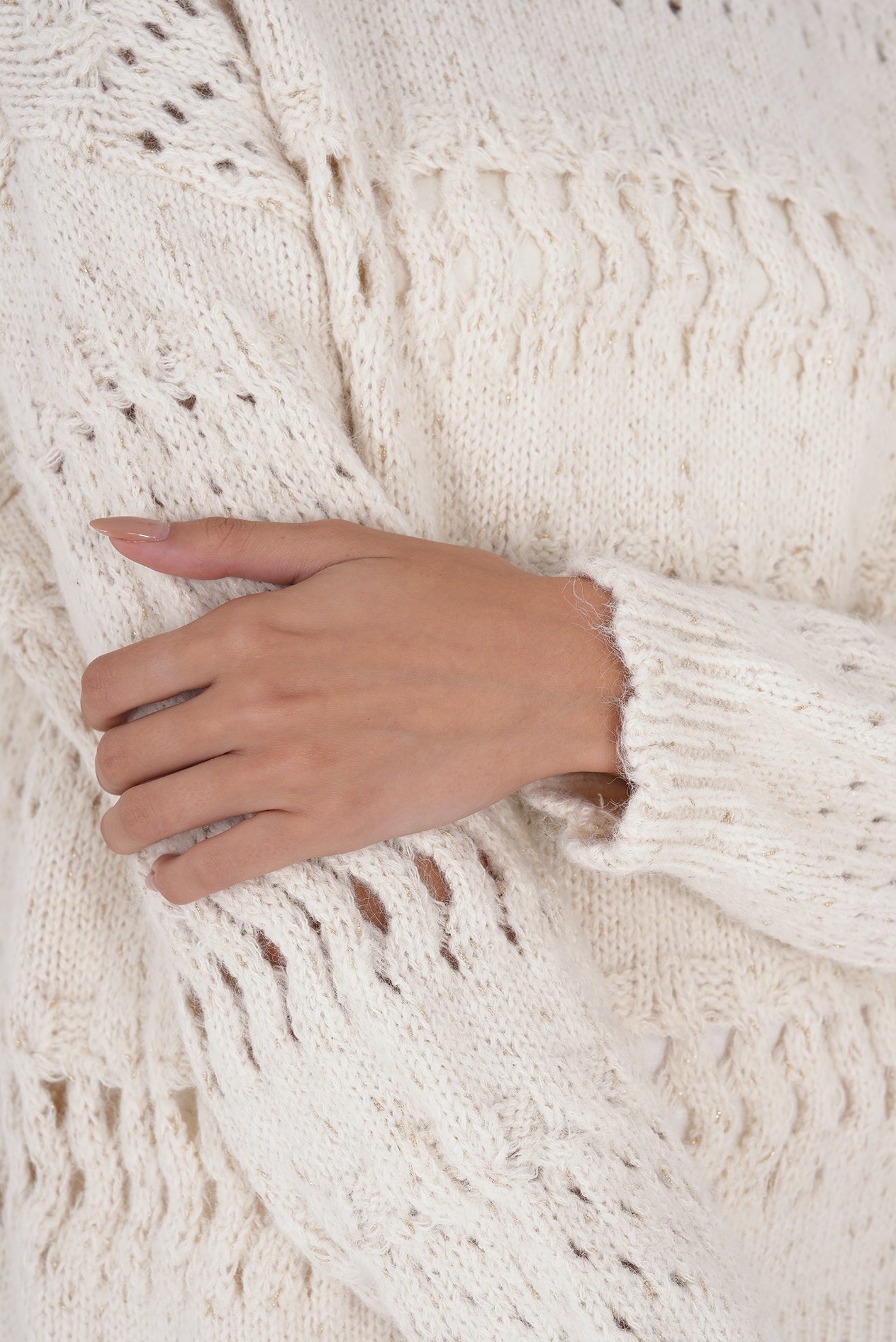 SUÉTER FESTONEADO AMALIA BEIGE