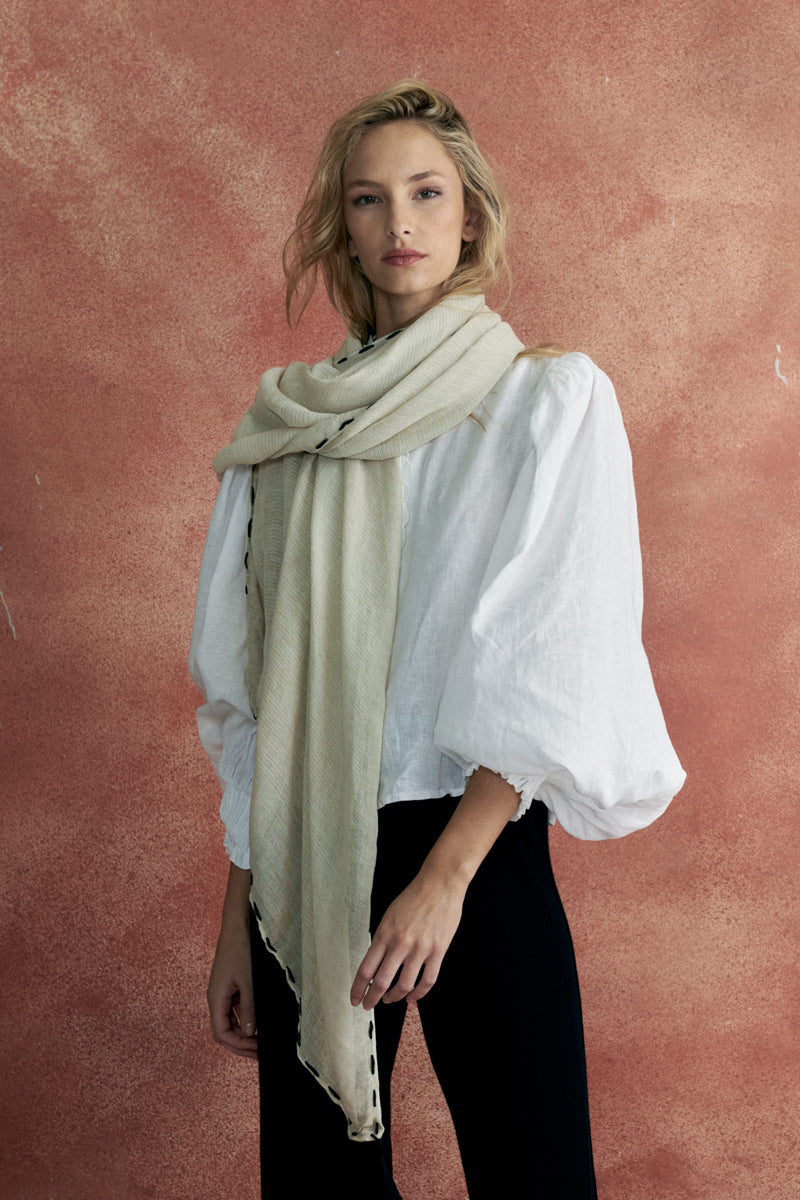 Pashmina Cala Crudo
